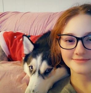 Meet your Posher, April